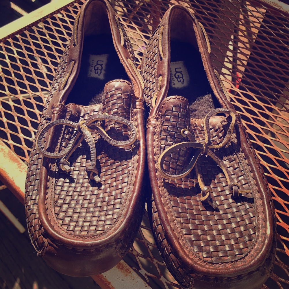 Men’s Ugg Loafers 👞 size 10